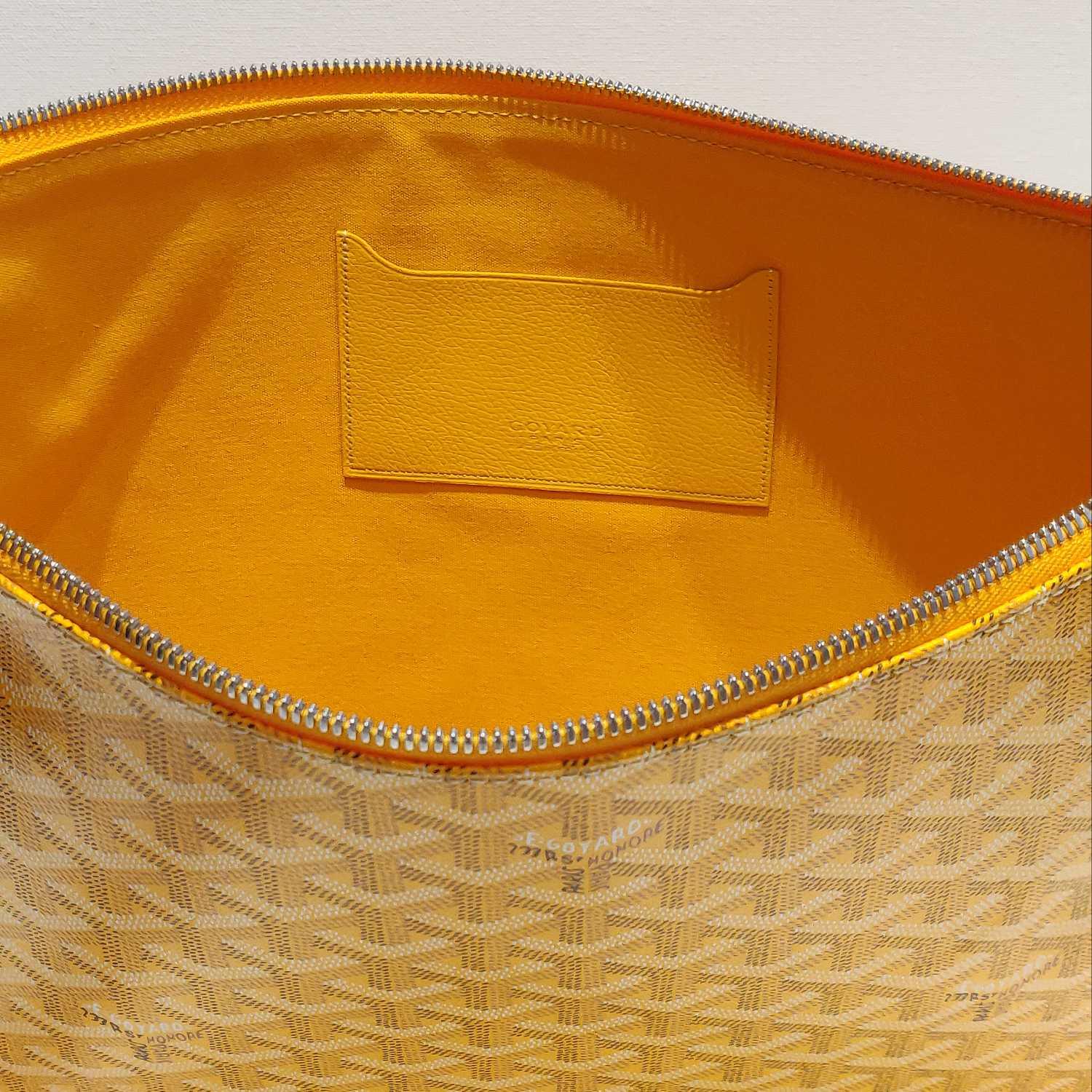 Goyard Pouch