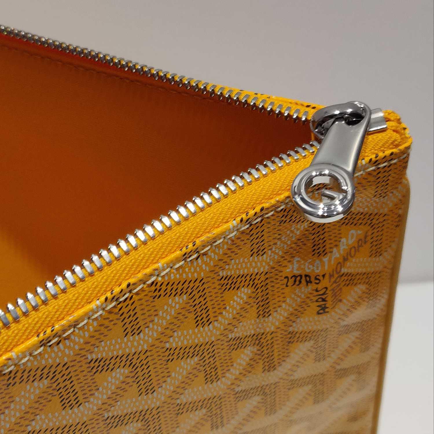 Goyard Pouch