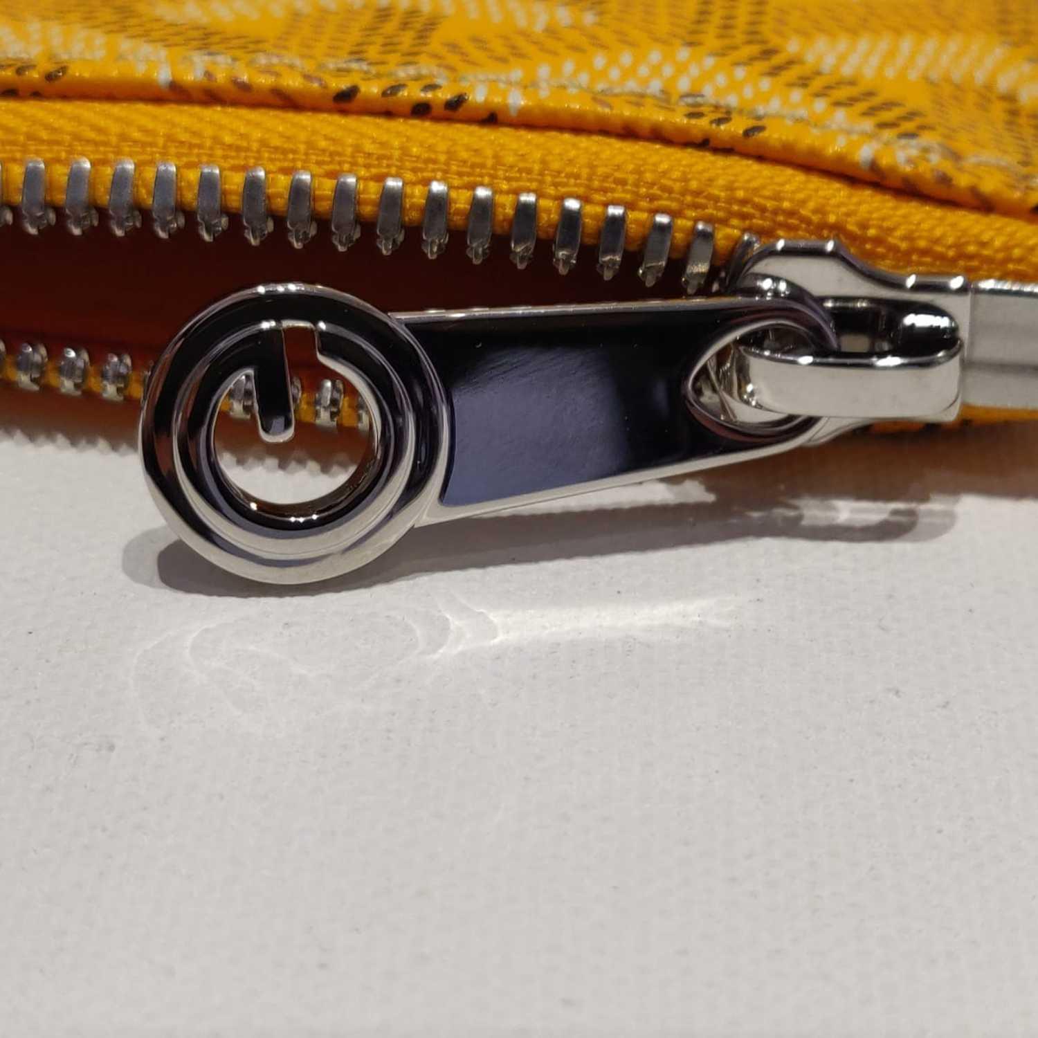 Goyard Pouch