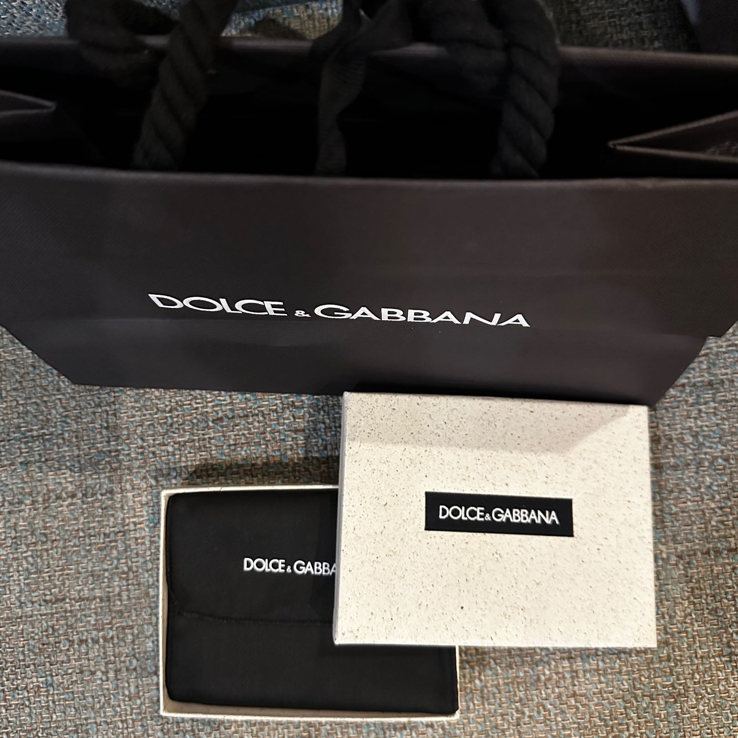 Dolce and gabbana wallet