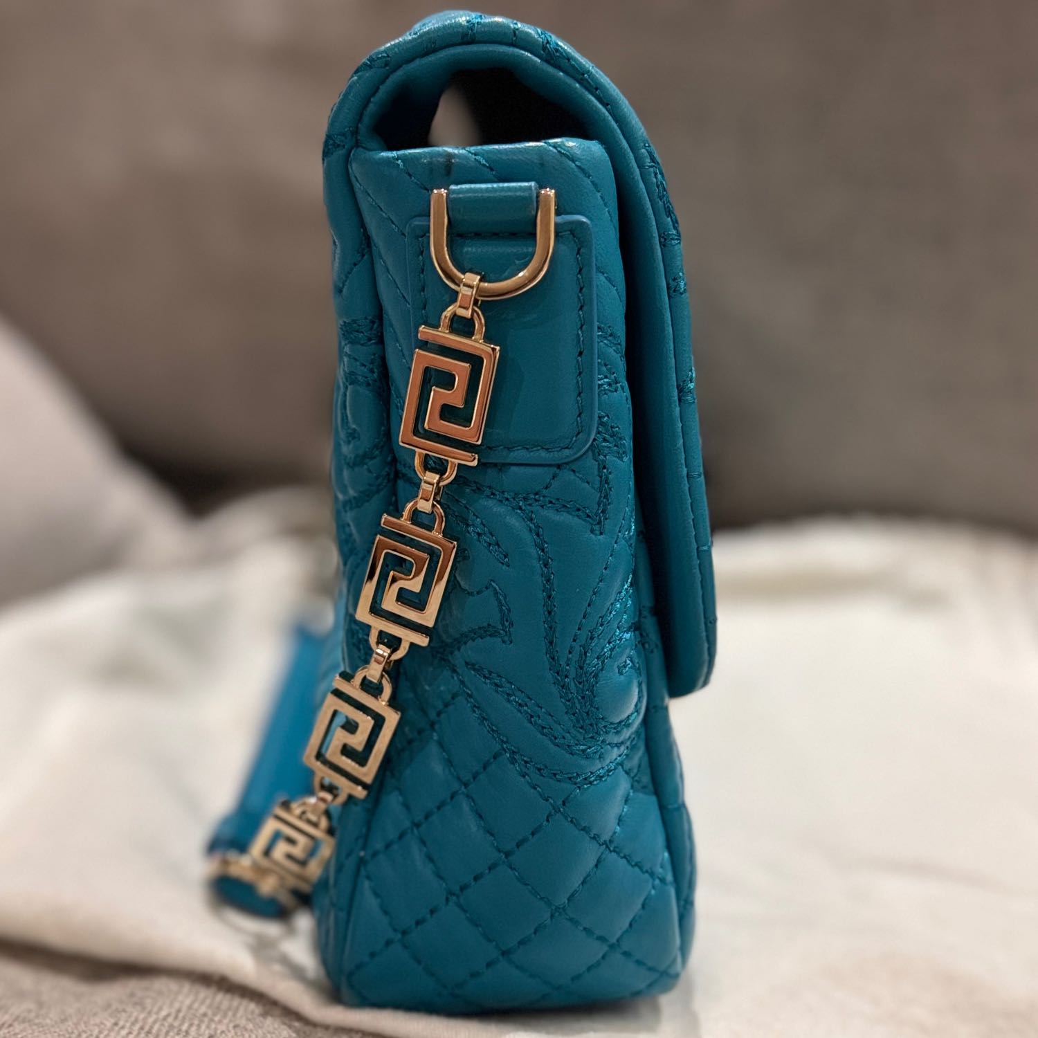 فرزاتشي شنطة